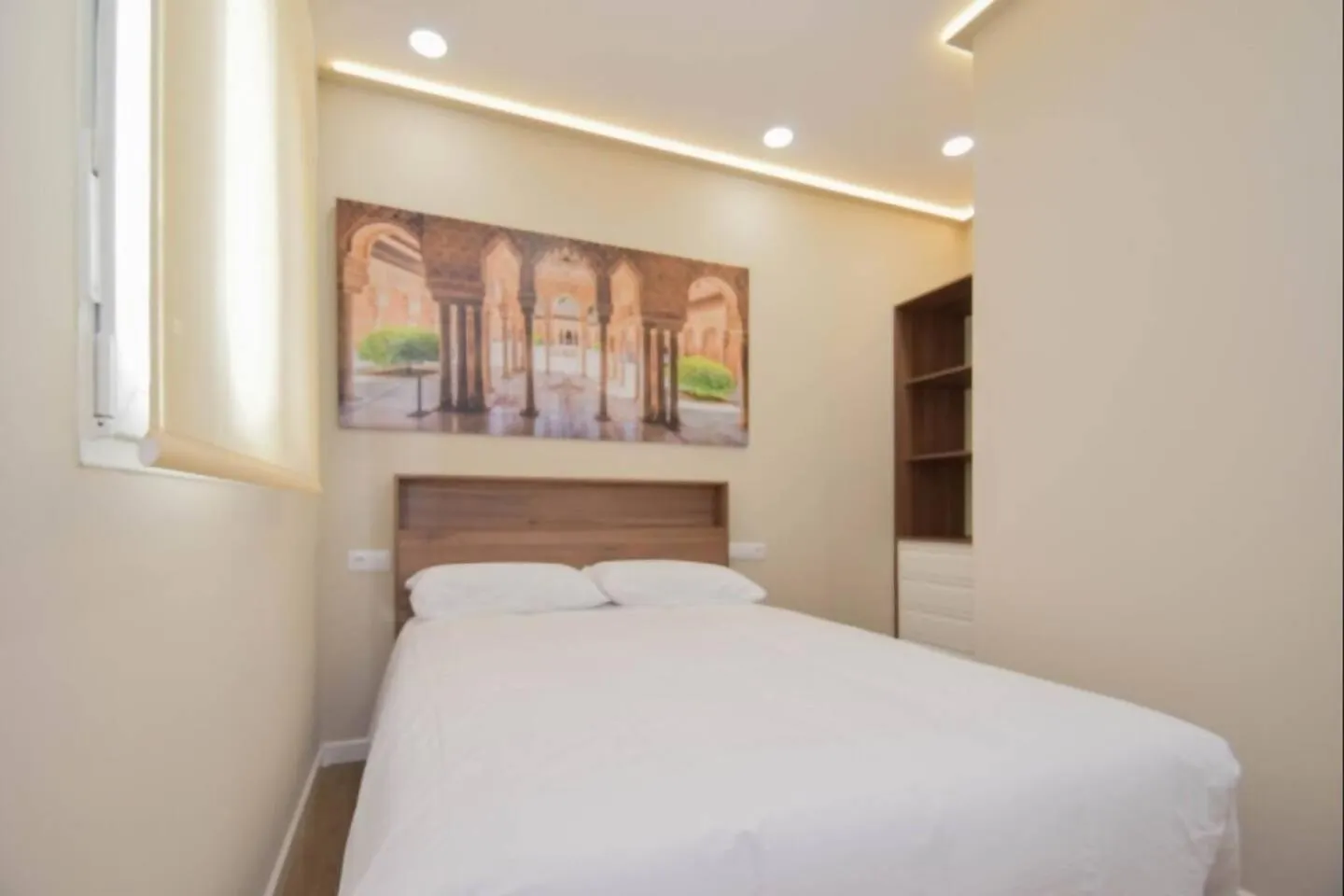 Home4U San Ambrosio Granada Holiday home